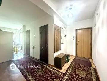3-комнатная квартира, этаж 5 из 5, 83 м², миниатюра 11