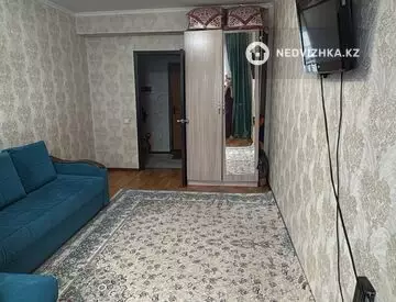 1-комнатная квартира, этаж 2 из 9, 42 м²