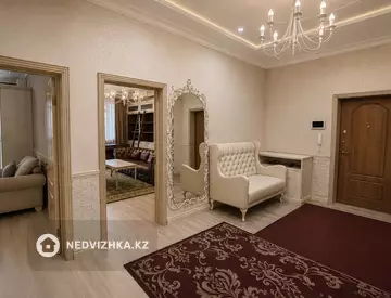5-комнатная квартира, этаж 6 из 8, 220 м², миниатюра 8