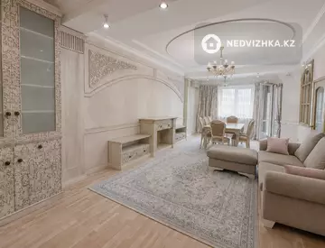 5-комнатная квартира, этаж 6 из 8, 220 м², миниатюра 12