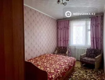 4-комнатная квартира, этаж 10 из 10, 75 м²