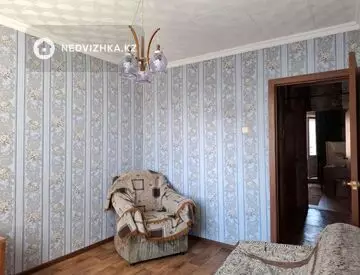 4-комнатная квартира, этаж 10 из 10, 75 м², миниатюра 7