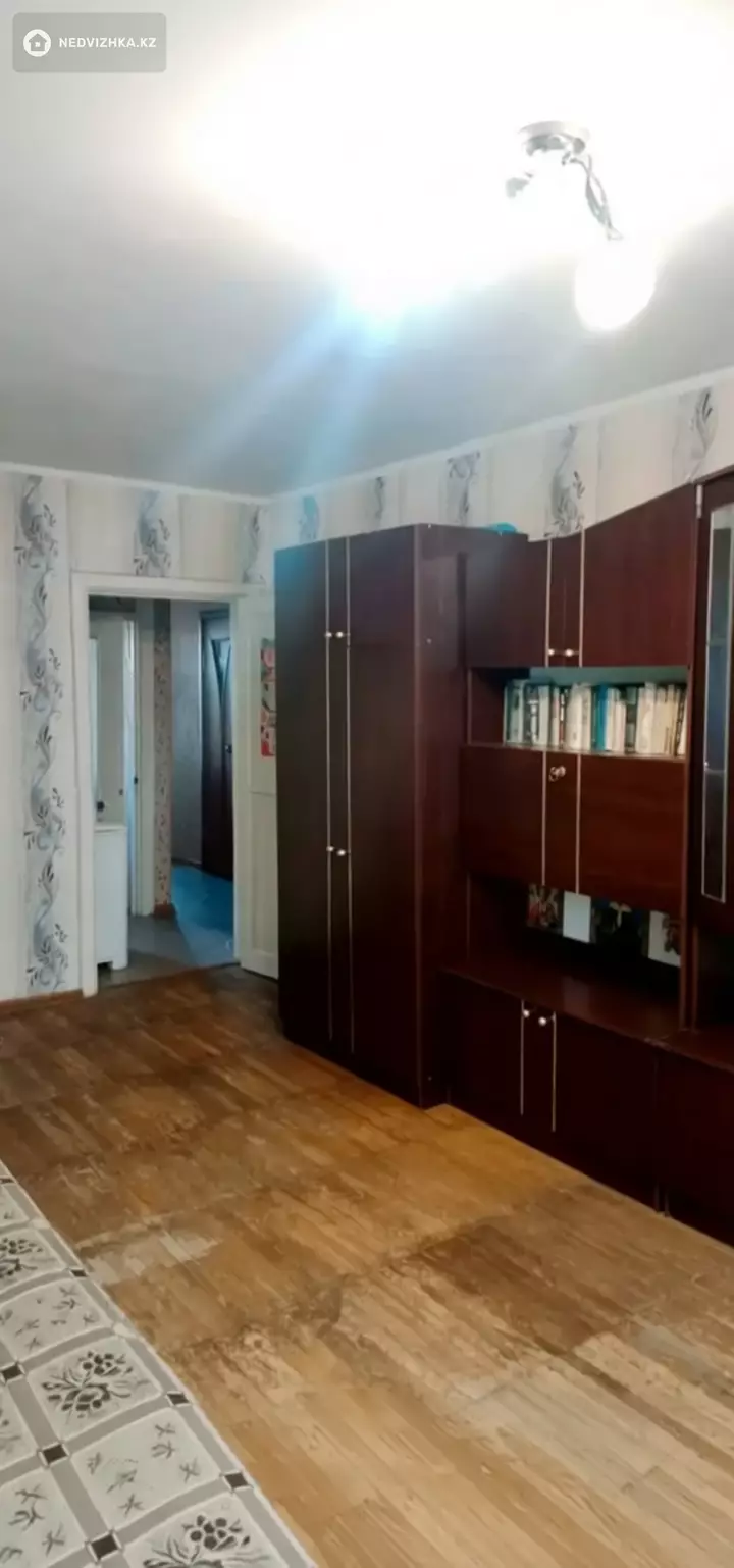 2-комнатная квартира, этаж 5 из 5, 49 м², фотография 3