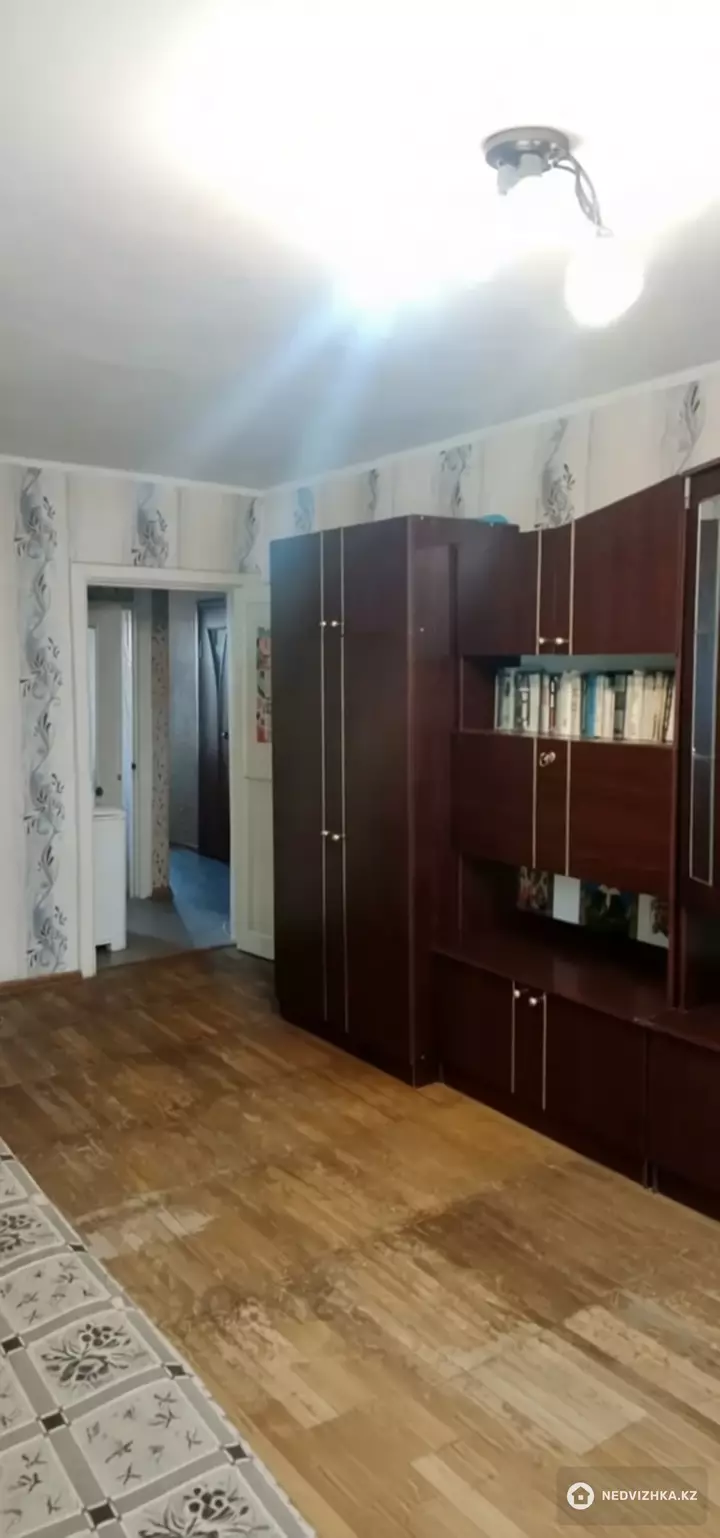 2-комнатная квартира, этаж 5 из 5, 49 м², фотография 4