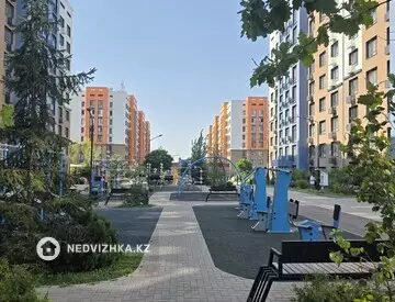 2-комнатная квартира, этаж 7 из 9, 77 м², миниатюра 8