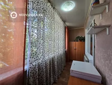 1-комнатная квартира, этаж 3 из 4, 37 м², миниатюра 9