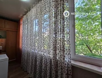 1-комнатная квартира, этаж 3 из 4, 37 м², миниатюра 11