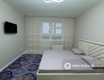 3-комнатная квартира, этаж 3 из 5, 105 м², миниатюра 7