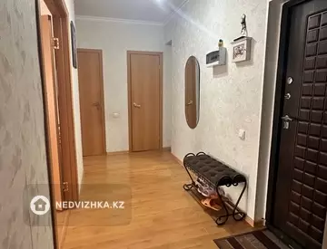 2-комнатная квартира, этаж 2 из 11, 56 м²