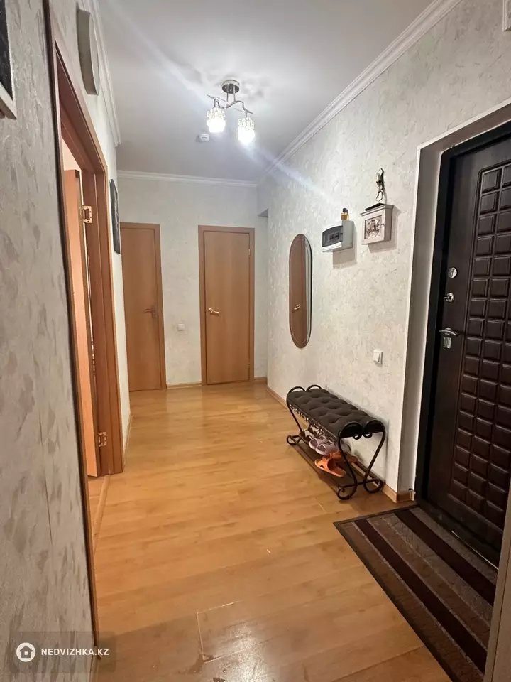 2-комнатная квартира, этаж 2 из 11, 56 м²