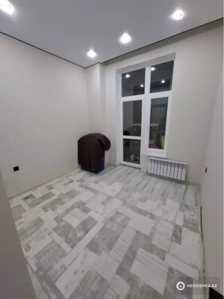 2-комнатная квартира, этаж 7 из 9, 45 м², фотография 2