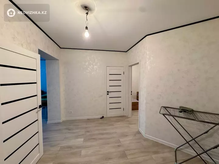 2-комнатная квартира, этаж 9 из 10, 62 м², фотография 5