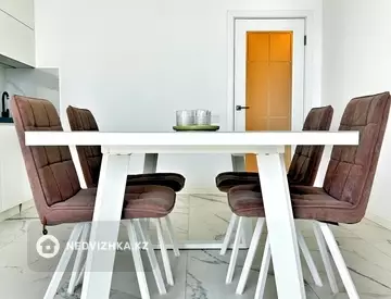 3-комнатная квартира, этаж 9 из 12, 165 м², миниатюра 11