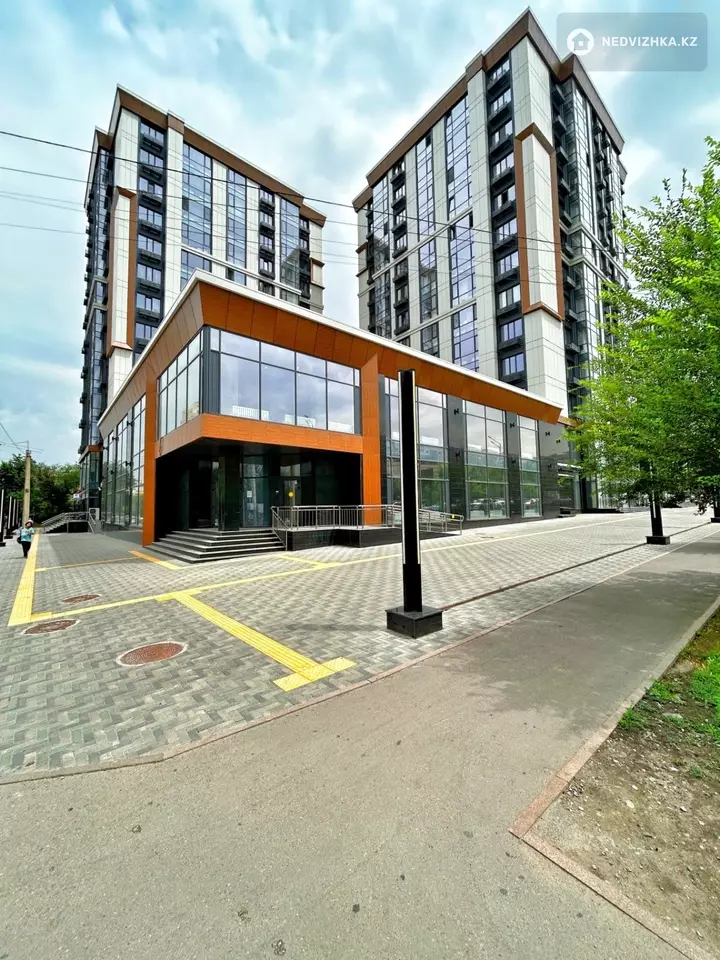 2-комнатная квартира, этаж 3 из 13, 50 м²