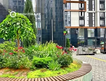 2-комнатная квартира, этаж 3 из 13, 50 м², миниатюра 4