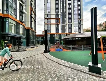 2-комнатная квартира, этаж 3 из 13, 50 м², миниатюра 11