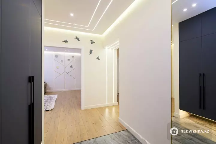 3-комнатная квартира, этаж 6 из 8, 95 м², 2-фотосурет