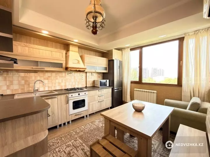 2-комнатная квартира, этаж 5 из 5, 54 м²