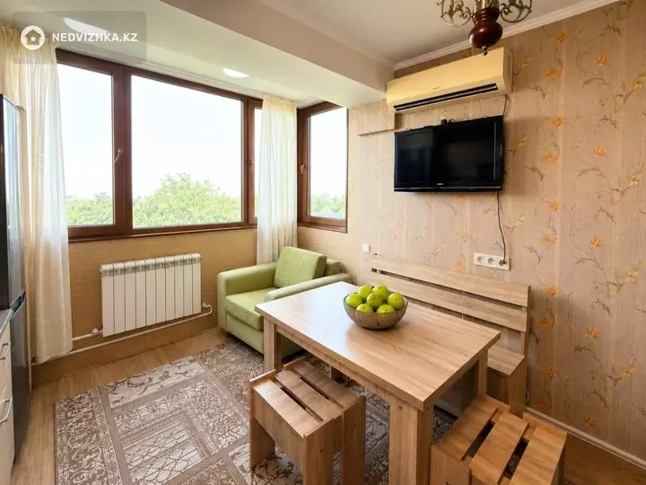 2-комнатная квартира, этаж 5 из 5, 54 м², фотография 3