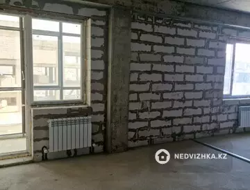 4-комнатная квартира, этаж 12 из 12, 150 м², миниатюра 3