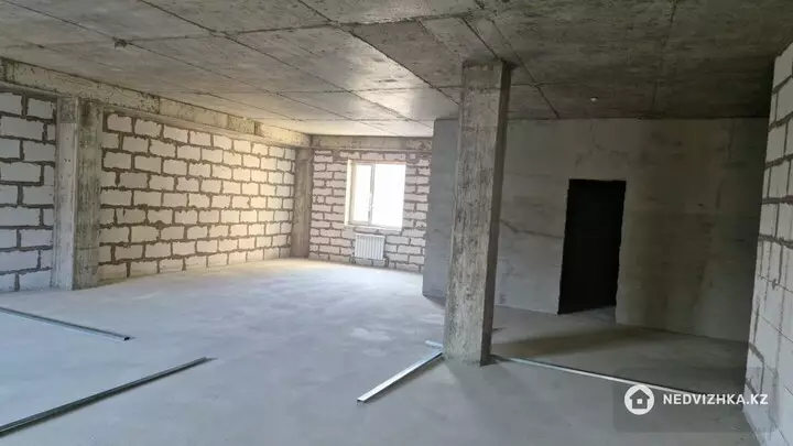 4-комнатная квартира, этаж 12 из 12, 150 м², фотография 4