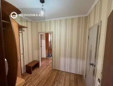 1-комнатная квартира, этаж 3 из 9, 54 м², миниатюра 3