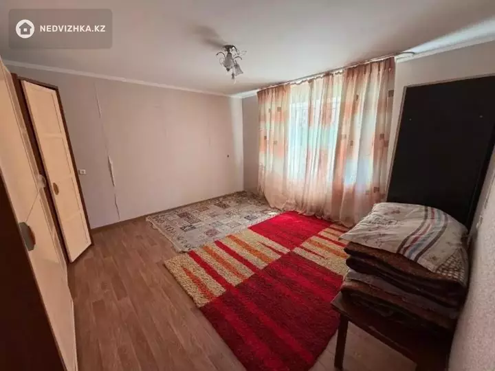 1-комнатная квартира, этаж 3 из 9, 54 м², фотография 5