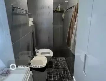 3-комнатная квартира, этаж 10 из 10, 72 м², миниатюра 5