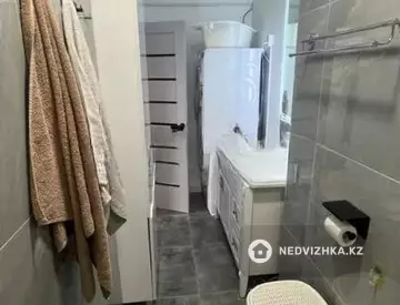 3-комнатная квартира, этаж 10 из 10, 72 м², миниатюра 6