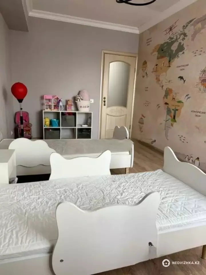 3-комнатная квартира, этаж 12 из 12, 89 м², фотография 3