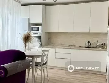 3-комнатная квартира, этаж 12 из 12, 89 м², миниатюра 6