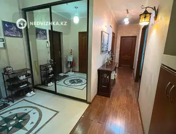 3-комнатная квартира, этаж 8 из 14, 105 м², миниатюра 3