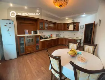 3-комнатная квартира, этаж 8 из 14, 105 м², миниатюра 12