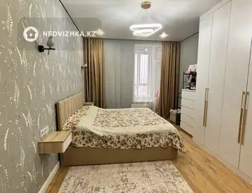 4-комнатная квартира, этаж 7 из 12, 104 м², миниатюра 8