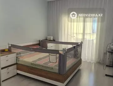3-комнатная квартира, этаж 3 из 10, 77 м², миниатюра 5