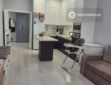 3-комнатная квартира, этаж 3 из 10, 77 м², миниатюра 7