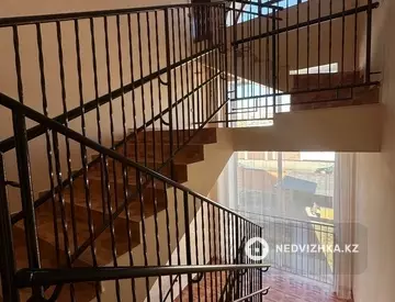 5-бөлмелі үй, 9.7 соттық, 460 м², 7-нобай