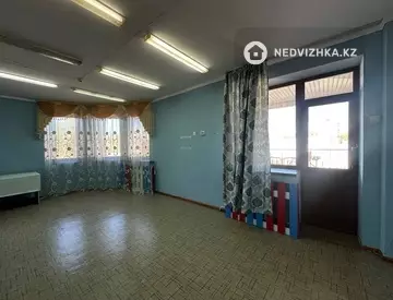 5-бөлмелі үй, 9.7 соттық, 460 м², 11-нобай