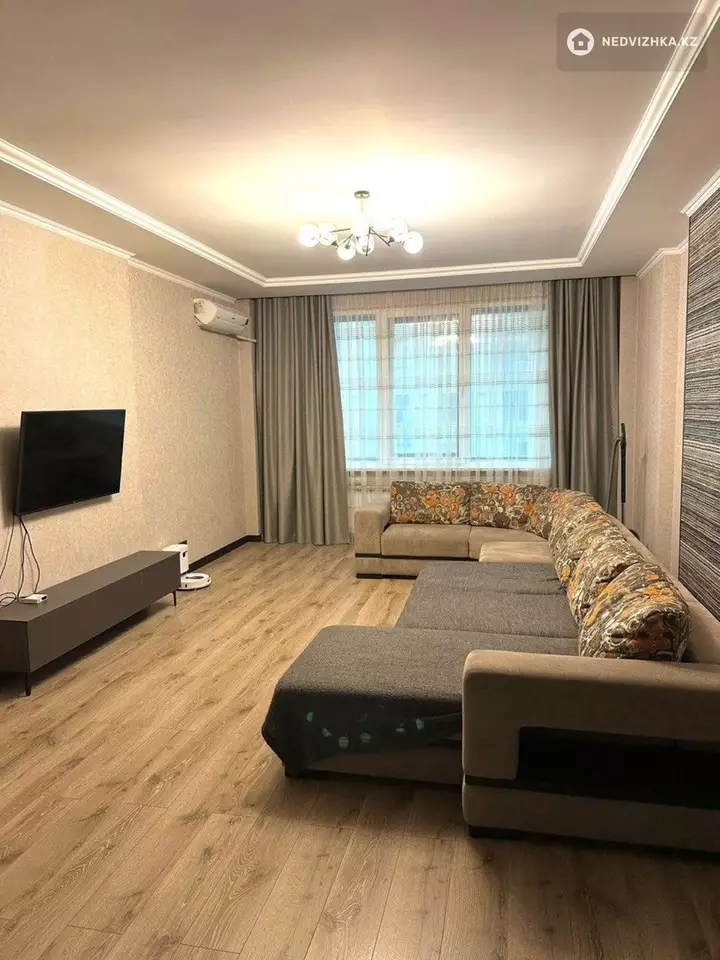 2-комнатная квартира, этаж 2 из 7, 87 м², фотография 2