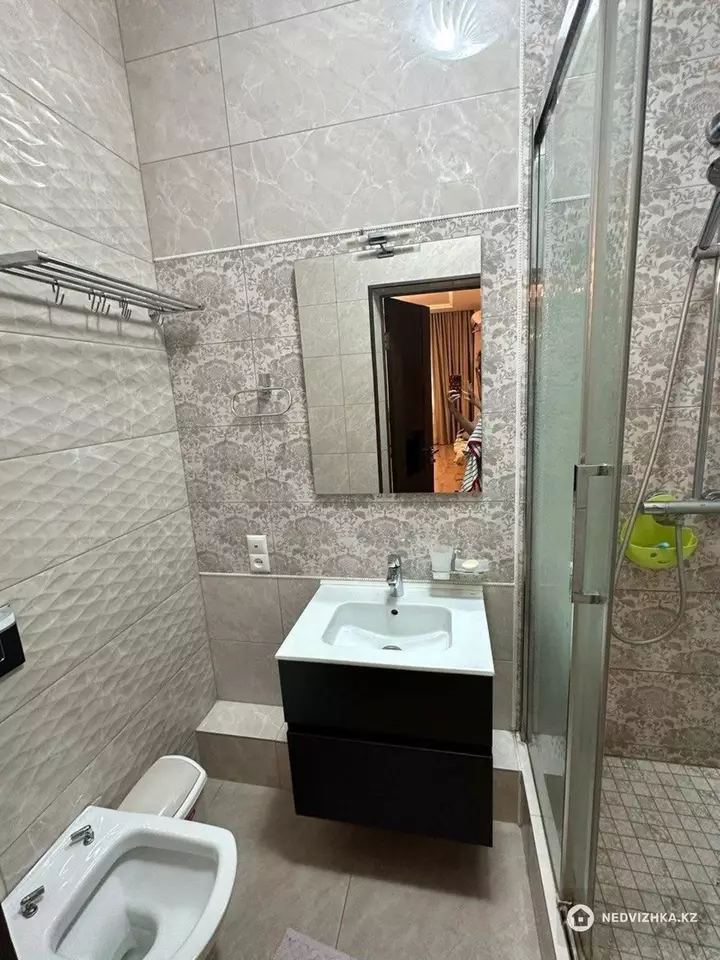 2-комнатная квартира, этаж 2 из 7, 87 м², фотография 3