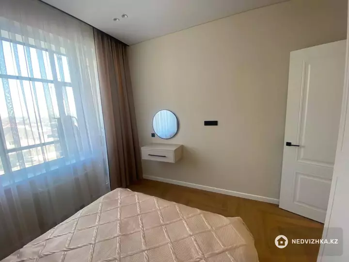 2-комнатная квартира, этаж 4 из 9, 39 м², фотография 2
