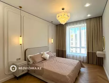 2-комнатная квартира, этаж 7 из 12, 63 м², миниатюра 2
