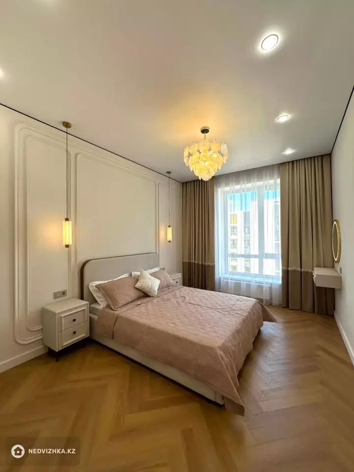 2-комнатная квартира, этаж 7 из 12, 63 м², 2-фотосурет
