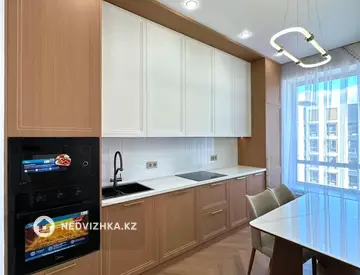 2-комнатная квартира, этаж 7 из 12, 63 м², миниатюра 5
