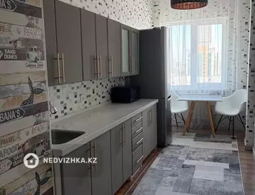 2-комнатная квартира, этаж 13 из 18, 70 м², миниатюра 10