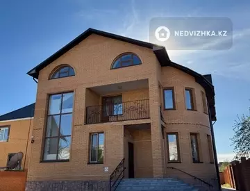 5-комнатный дом, 9.7 соток, 460 м²