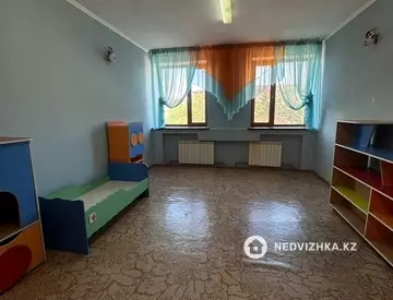 5-комнатный дом, 9.7 соток, 460 м²