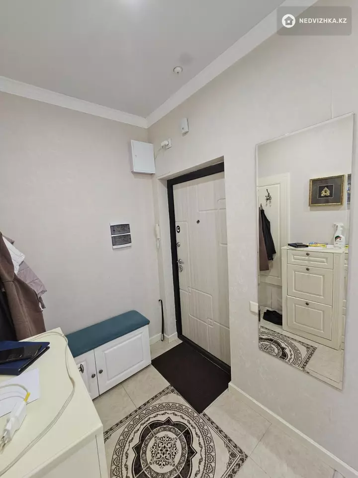 3-комнатная квартира, этаж 11 из 19, 107 м²