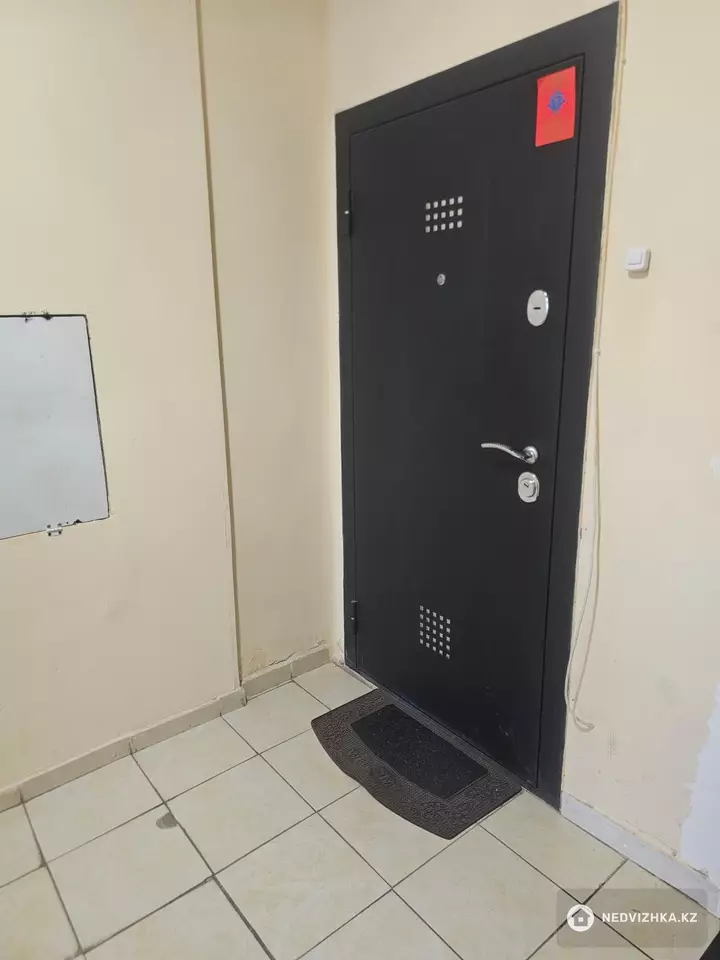 3-комнатная квартира, этаж 11 из 19, 107 м², фотография 3