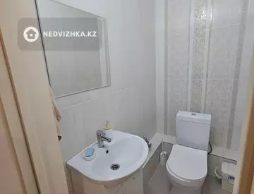 3-комнатная квартира, этаж 11 из 19, 107 м², миниатюра 2